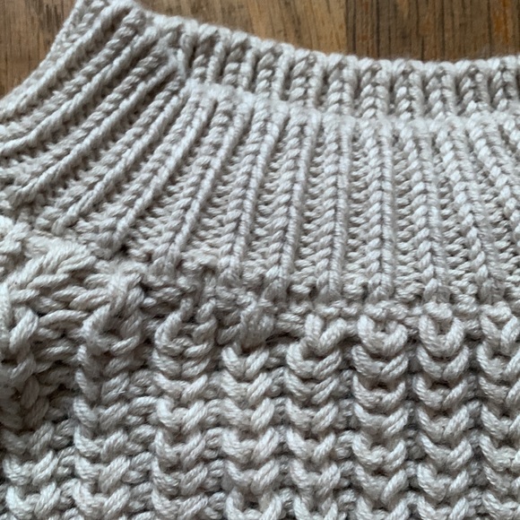 NWT Nui Organics 100% Soft Merino Wool Fisherline Sweater - Picture 4 of 8